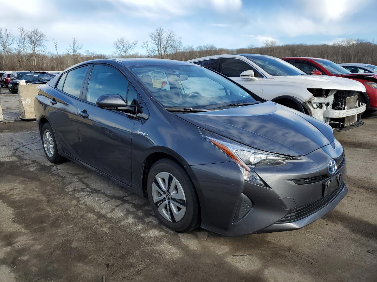 VIN JTDKARFU2G3500450 2016 TOYOTA PRIUS no.4