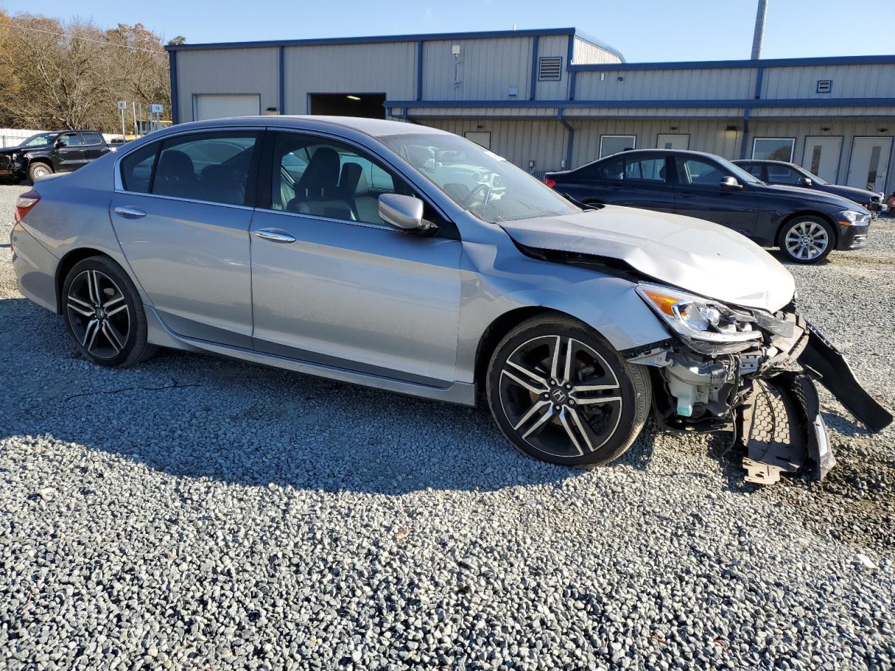 2016 Honda Accord - Image 4