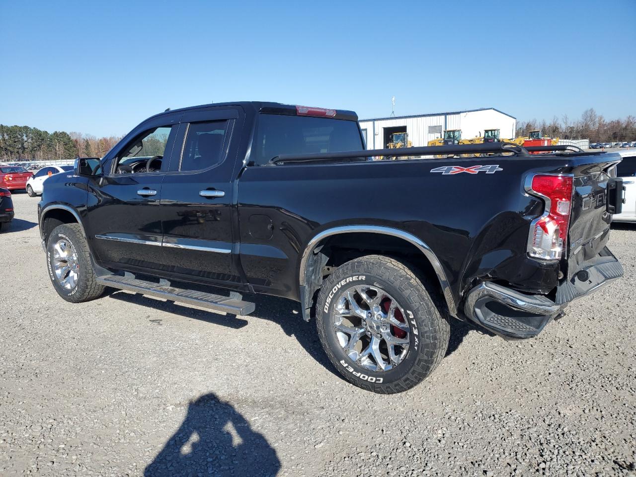 2020 Chevrolet Silverado - Image 2