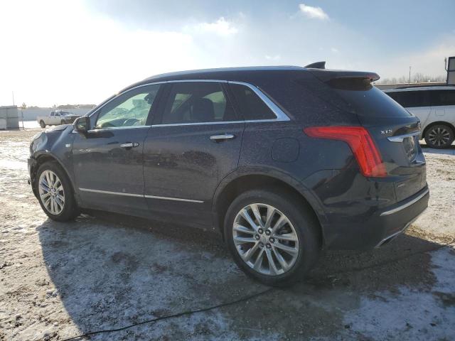  CADILLAC XT5 2017 Синий