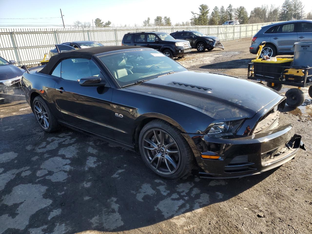 VIN 1ZVBP8FF0E5253129 2014 FORD MUSTANG no.4