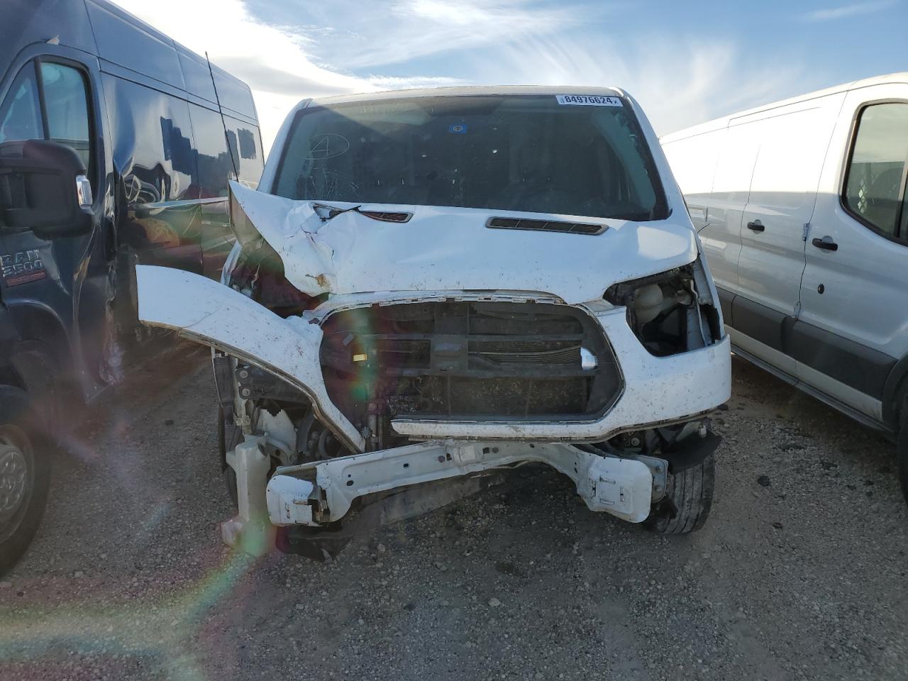 VIN 1FTYE1YM9GKB48910 2016 FORD TRANSIT no.5