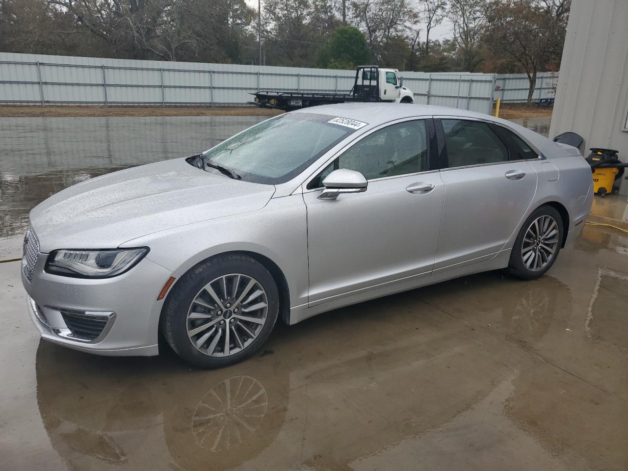 2019 Lincoln MKZ - Image 1