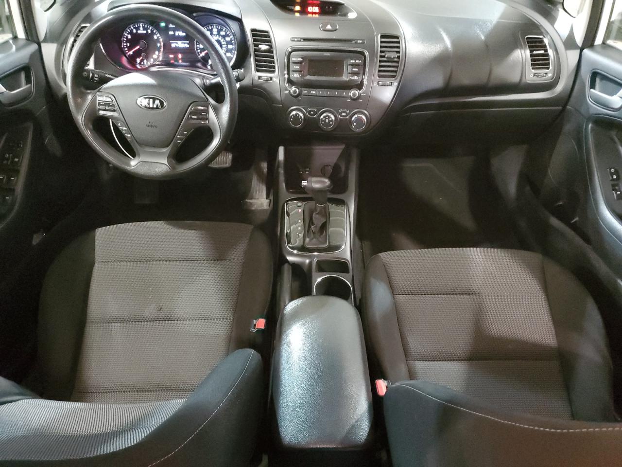 VIN 3KPFK4A79JE244245 2018 KIA FORTE no.8