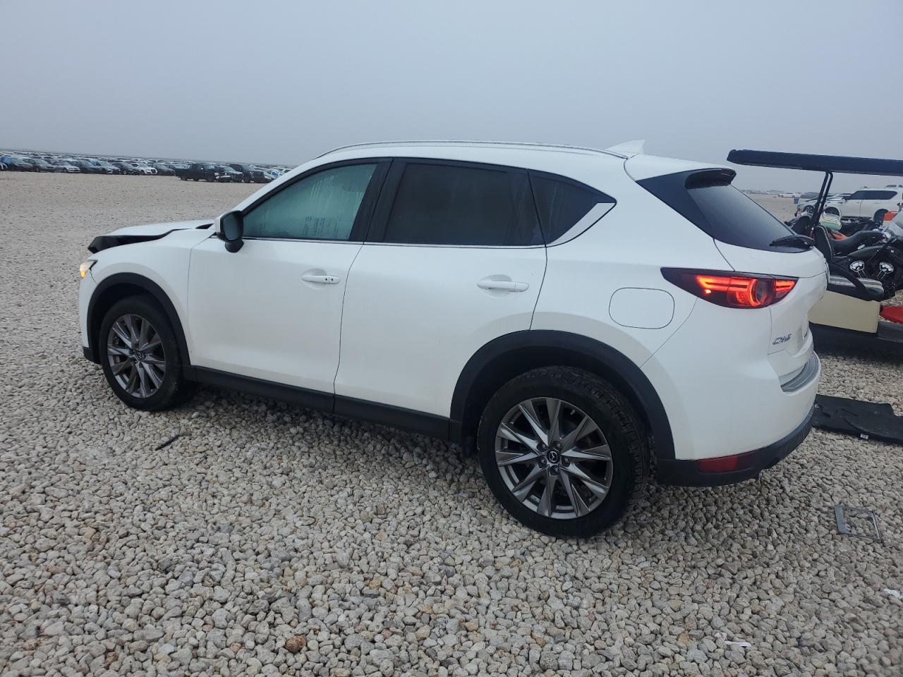 2019 Mazda CX-5 - Image 2