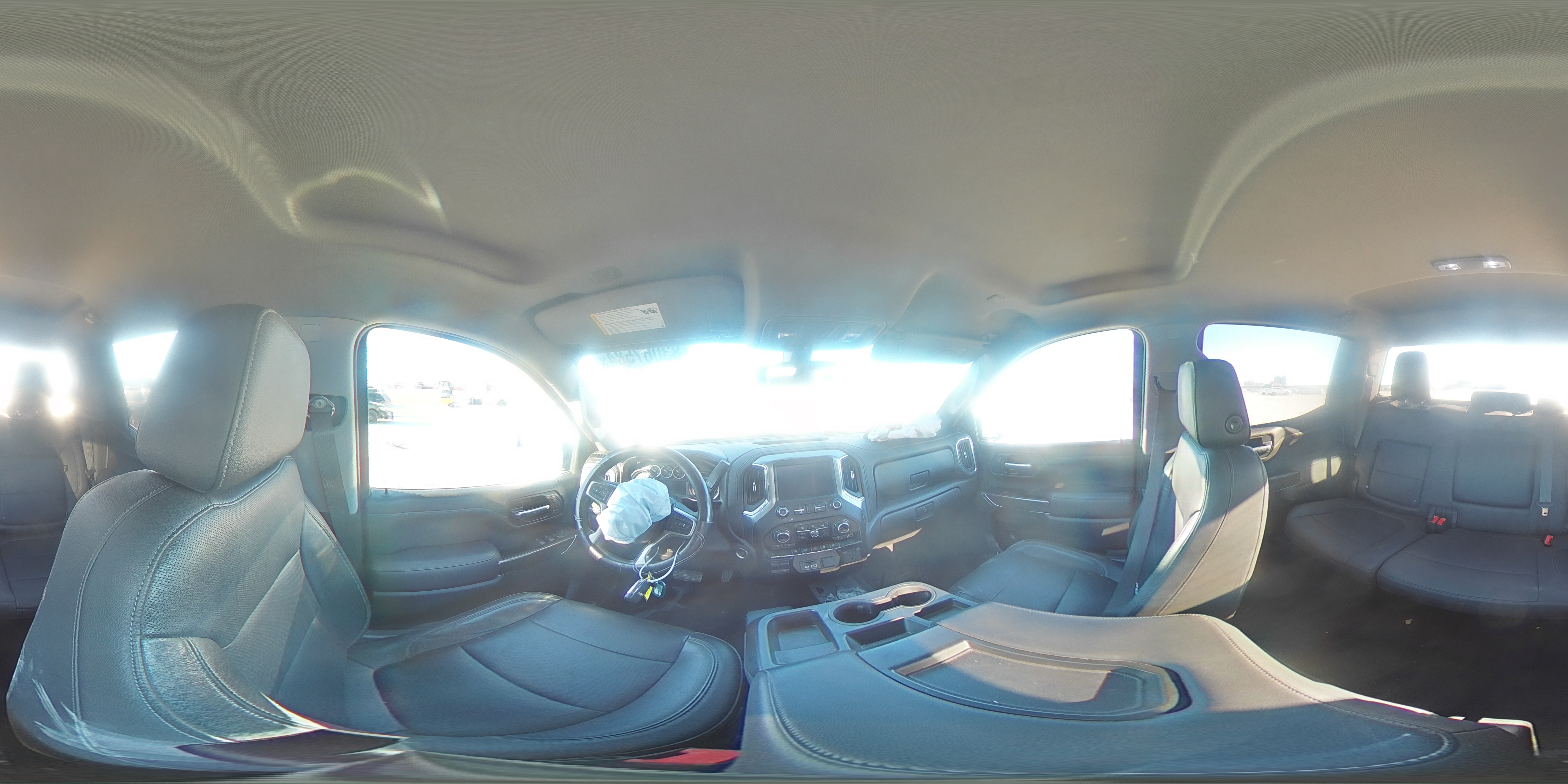 2020 Chevrolet Silverado - Image 13