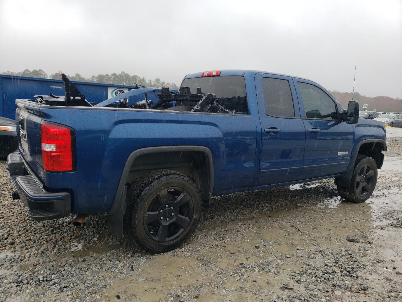 VIN 2GTV2LEC4K1184211 2019 GMC SIERRA no.3