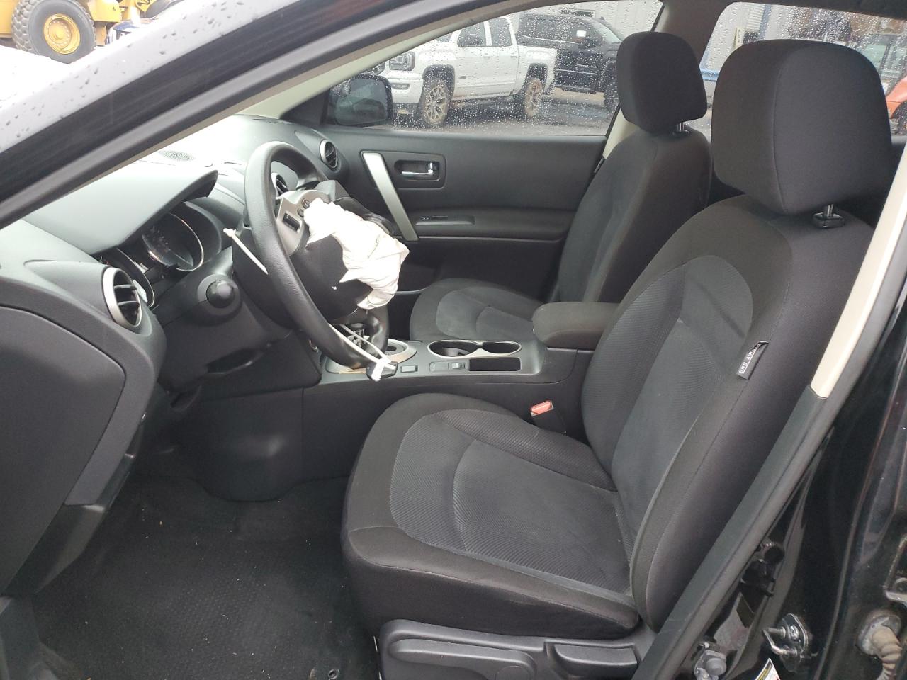 2012 Nissan Rogue - Image 7