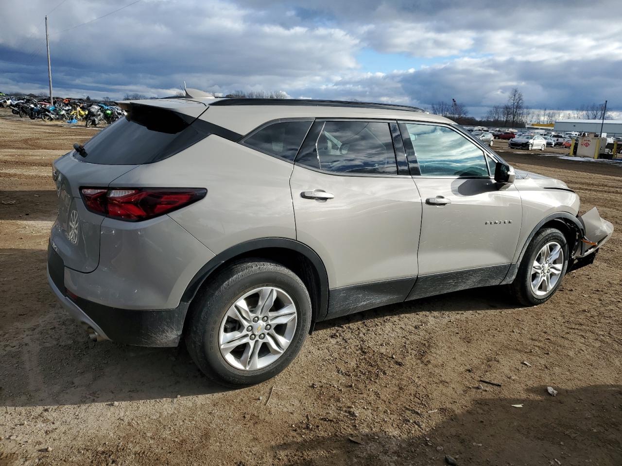 2021 Chevrolet Blazer - Image 3
