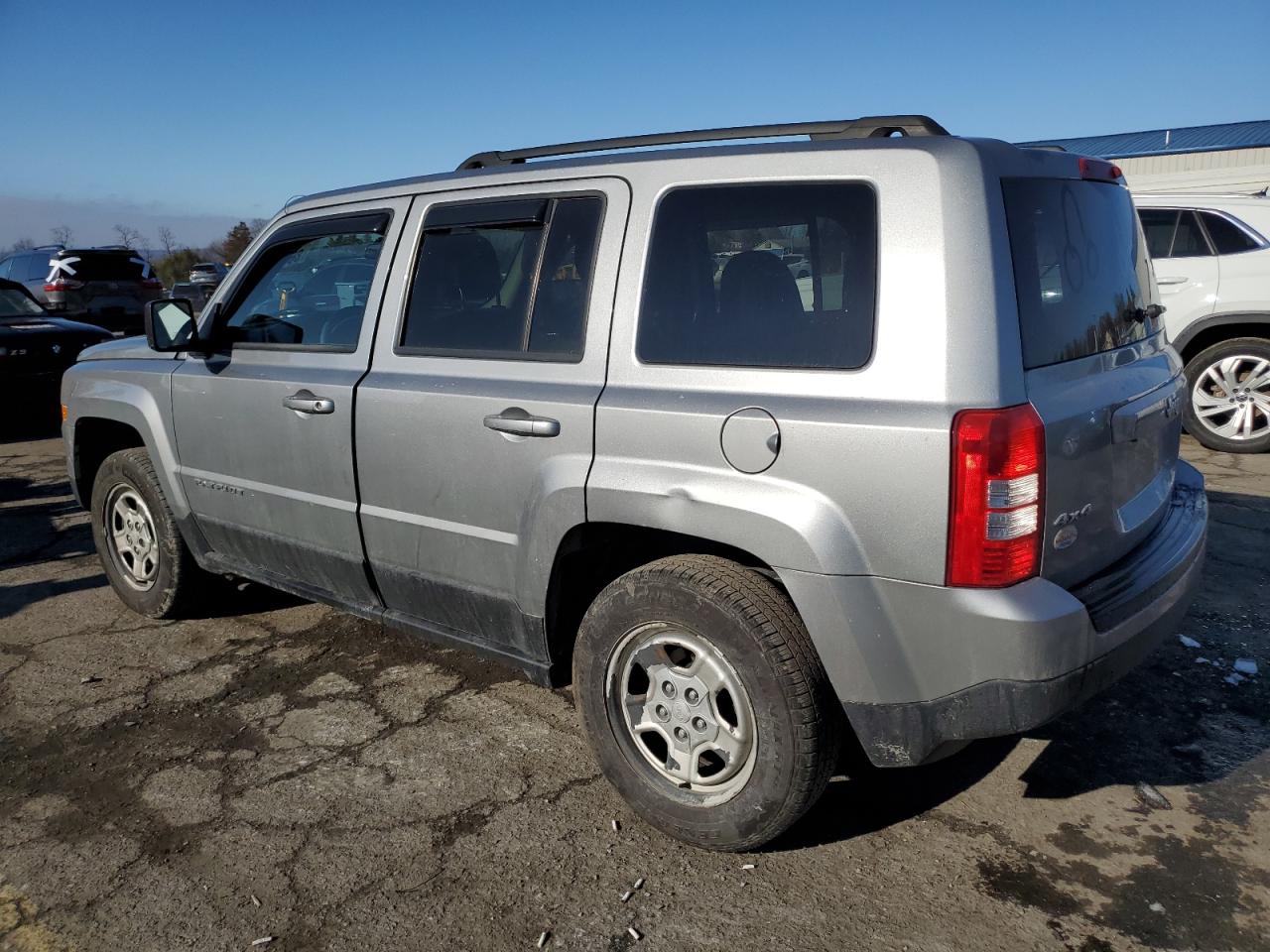 VIN 1C4NJRBB0FD102664 2015 JEEP PATRIOT no.2