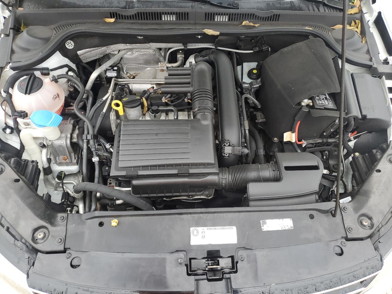 2017 Volkswagen Jetta - Image 11