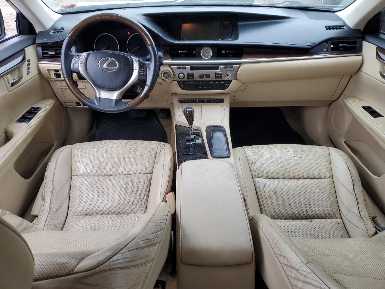 2014 Lexus ES - Image 8