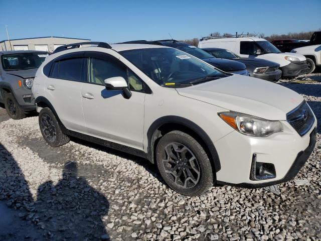  SUBARU CROSSTREK 2016 Белы