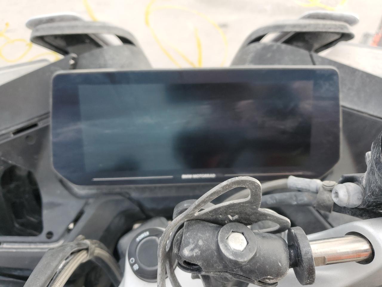 2021 BMW R 1250 Rt VIN: WB10L0305M6E13232 Lot: 81827564