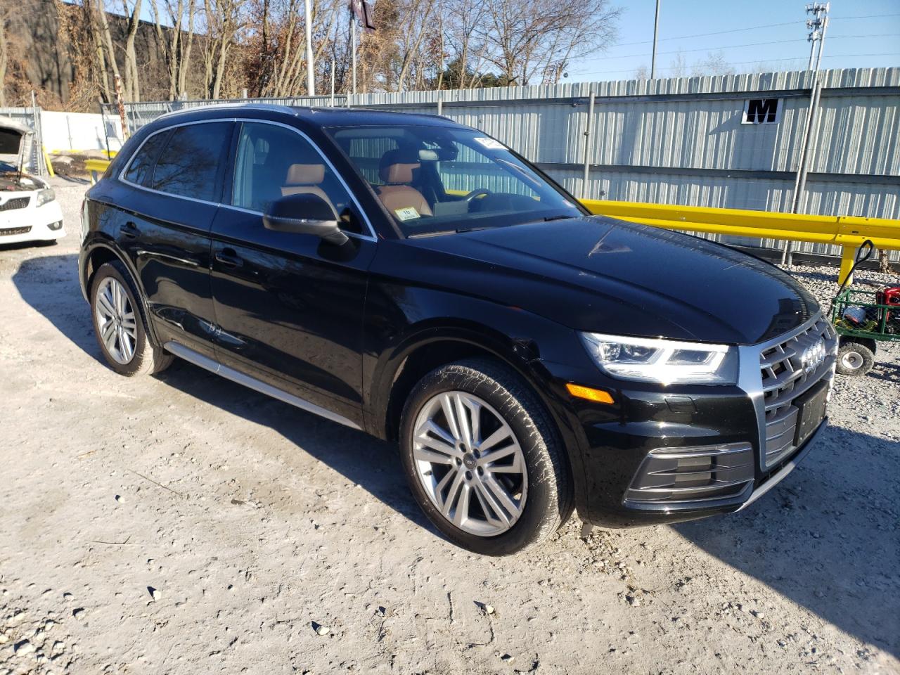 VIN WA1BNAFYXK2105658 2019 AUDI Q5 no.4