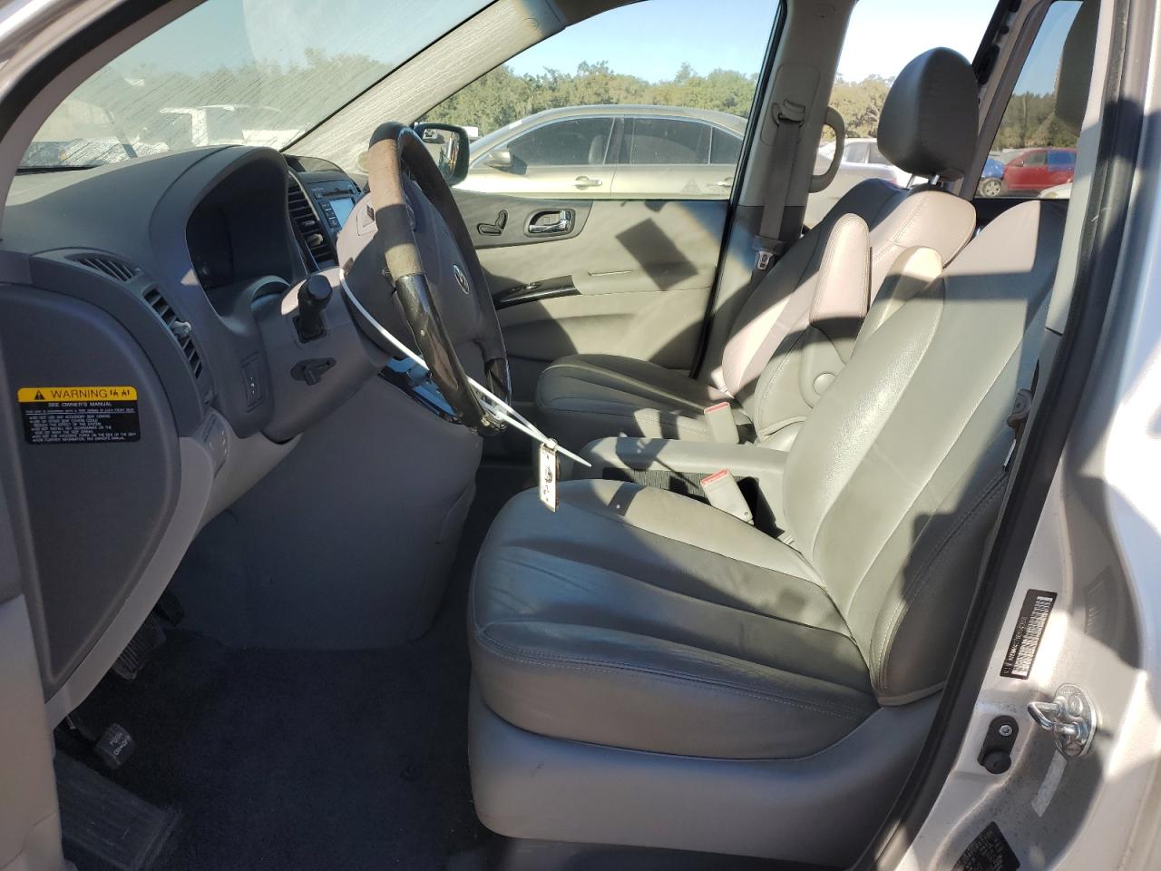2014 Kia Sedona - Image 7