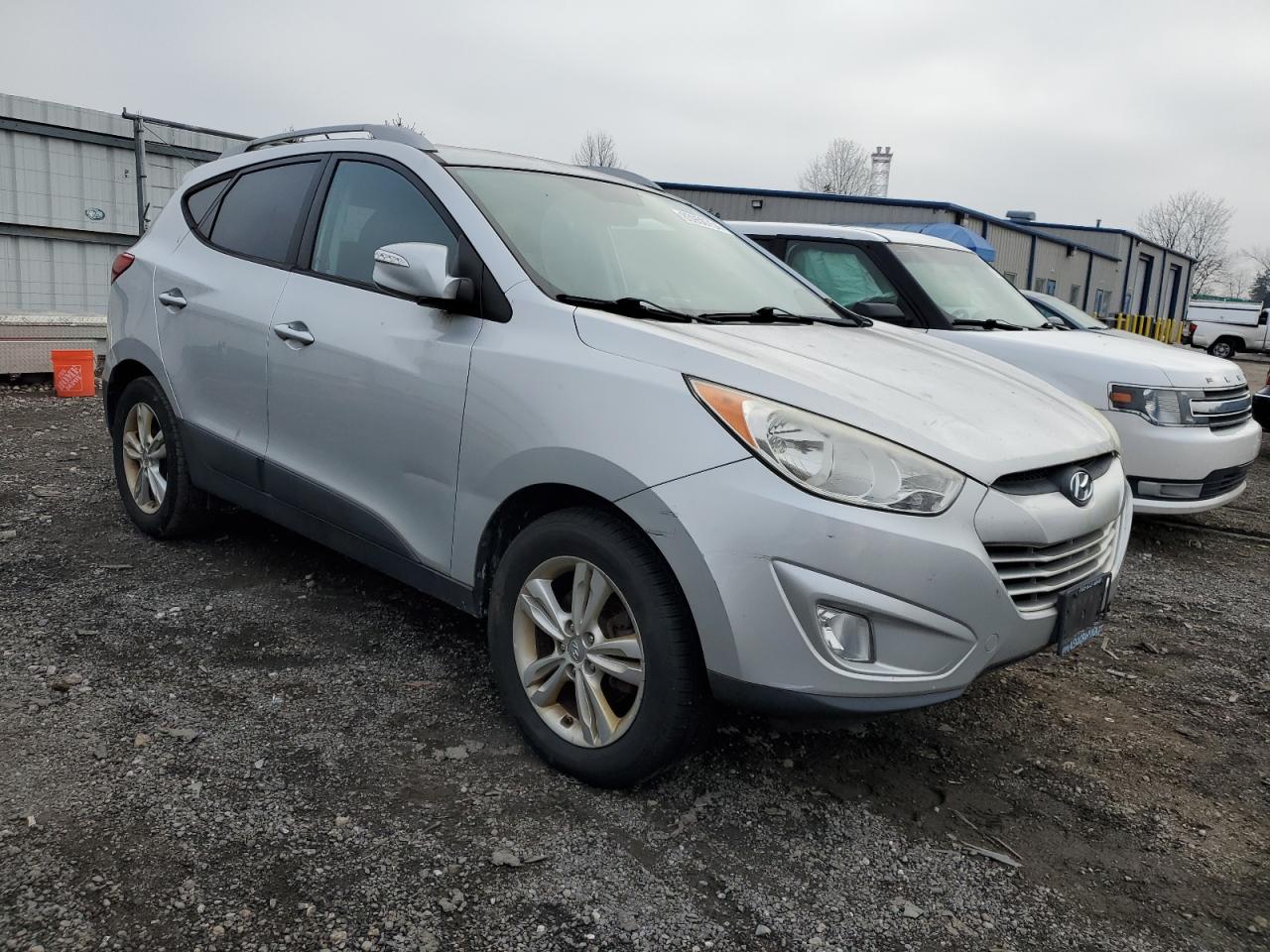 VIN KM8JU3AC5DU645403 2013 HYUNDAI TUCSON no.4