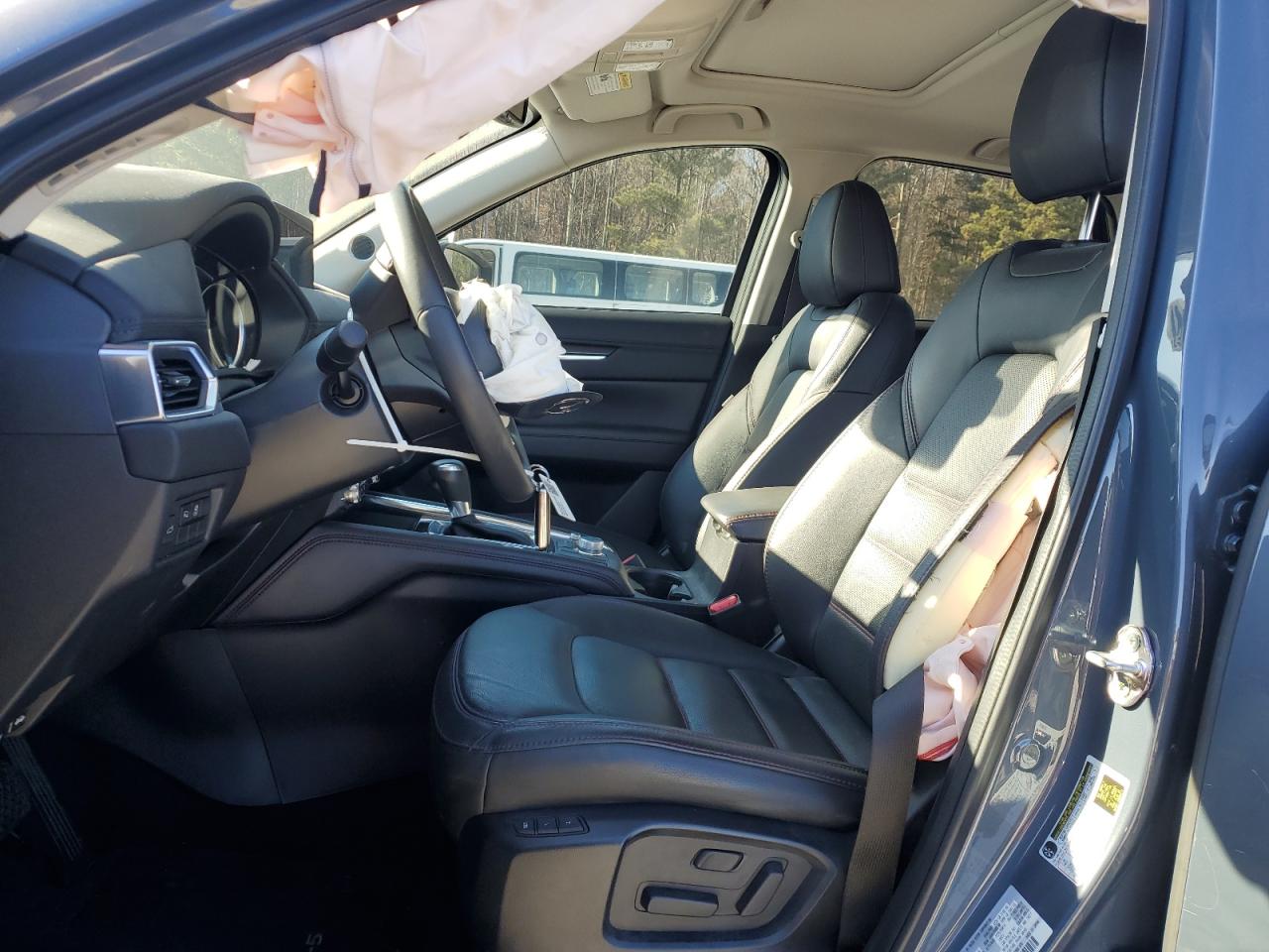 2023 Mazda CX-5 - Image 7