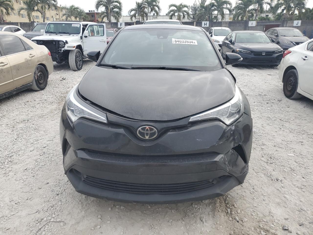 VIN NMTKHMBX9KR094753 2019 TOYOTA C-HR no.5