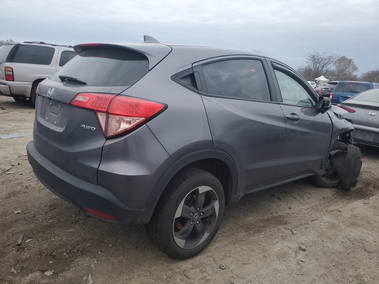 VIN 3CZRU6H51JM710497 2018 HONDA HR-V no.3