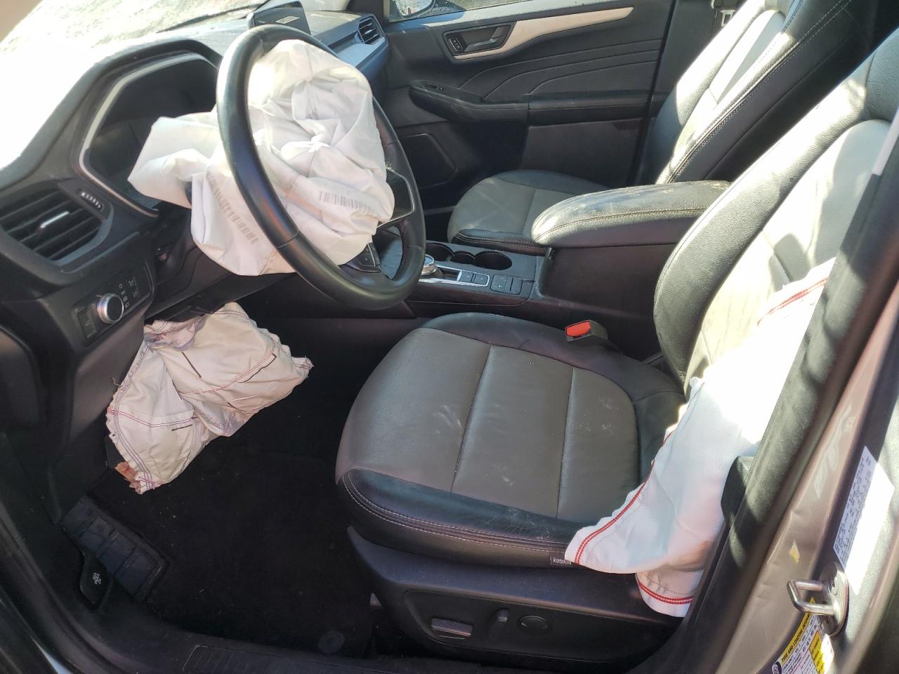 2022 Ford Escape - Image 7