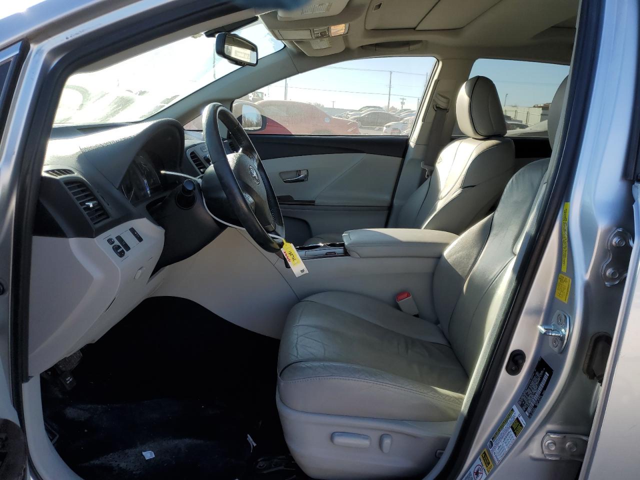 2010 Toyota Venza - Image 7