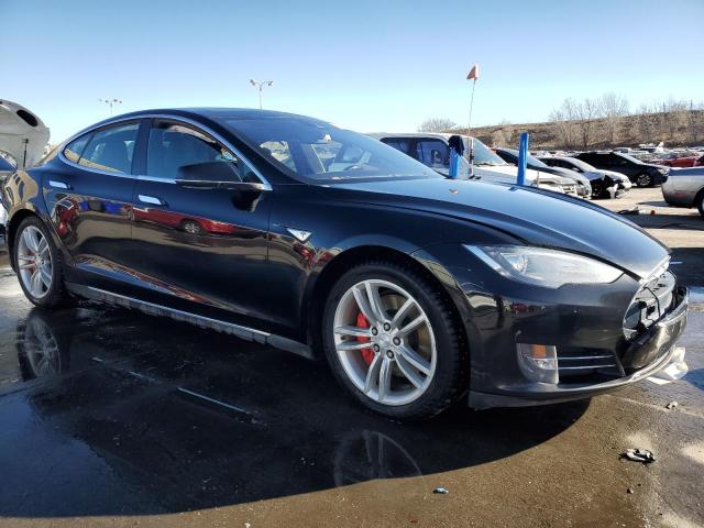  TESLA MODEL S 2014 Черный