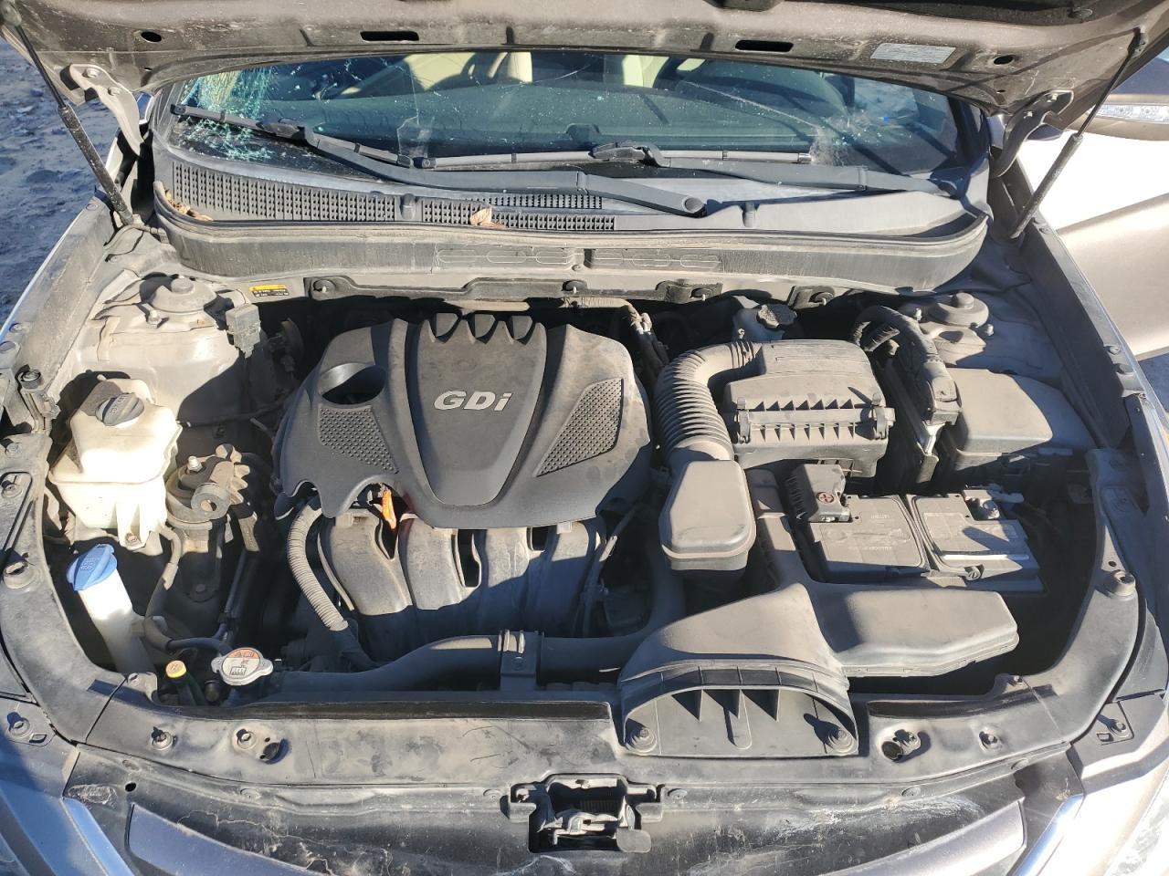 2014 Hyundai Sonata - Image 11