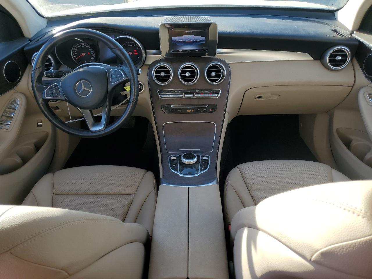 2019 Mercedes-Benz GLC - Image 8