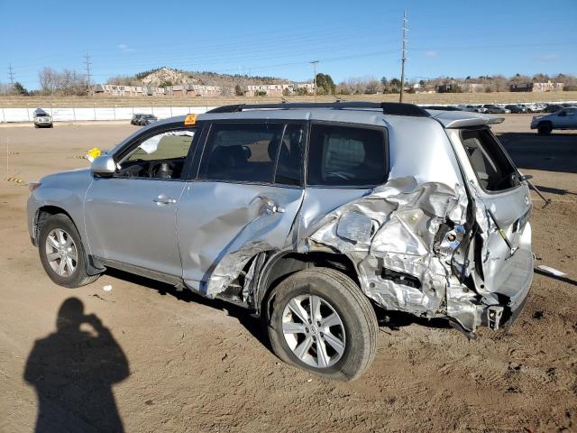 Паркетники TOYOTA HIGHLANDER 2013 Сріблястий