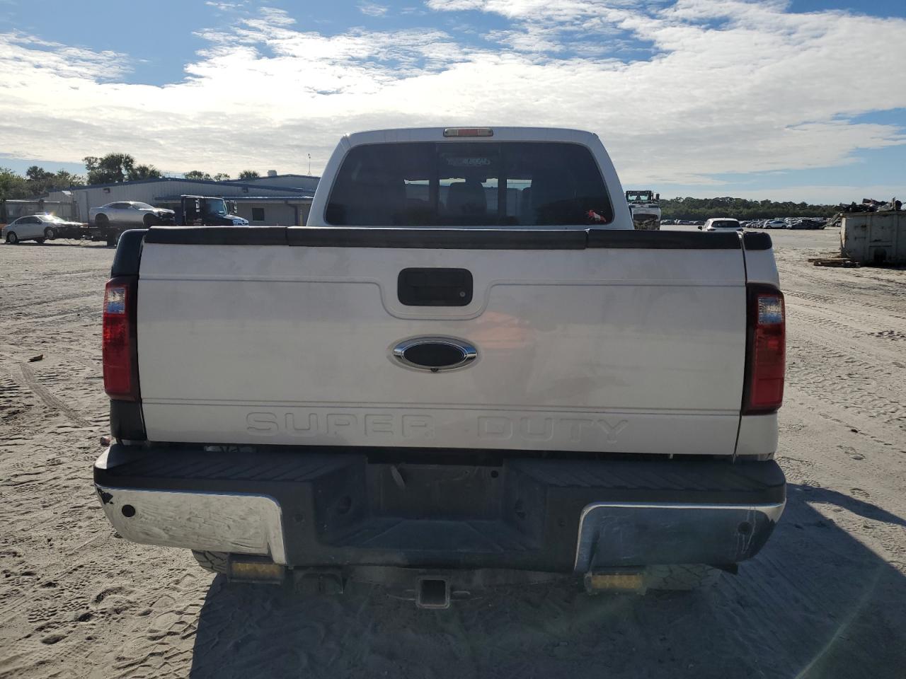 2016 Ford F350 - Image 6