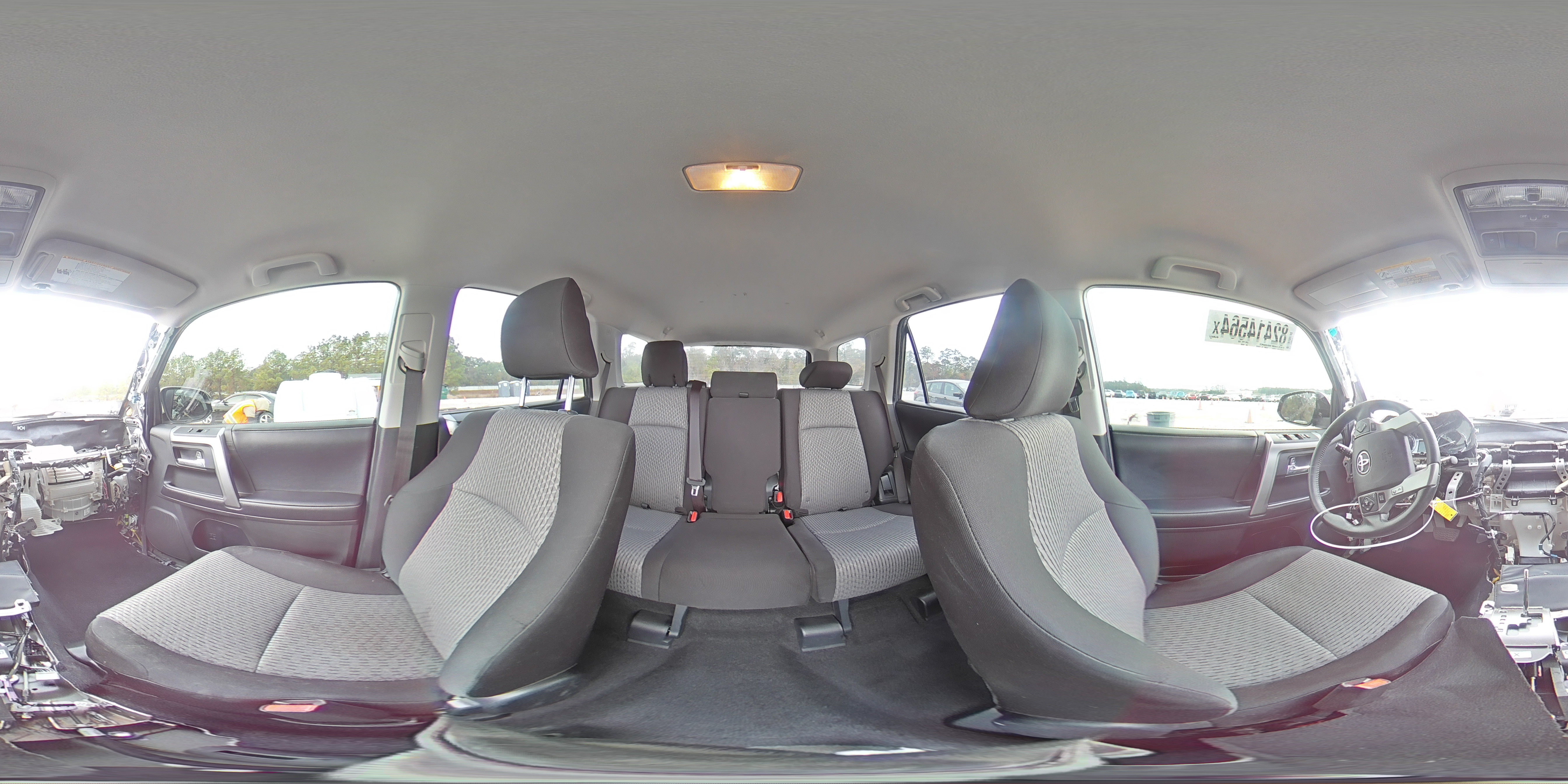 2019 Toyota 4Runner - Image 16