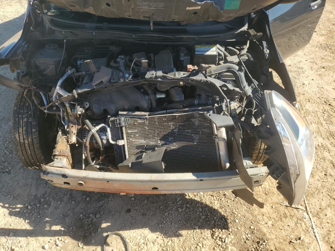 2018 Nissan Versa - Image 11