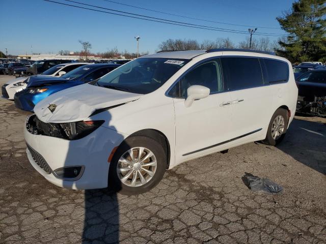  CHRYSLER PACIFICA 2018 White