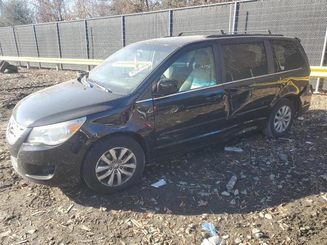 2012 Volkswagen Routan Se