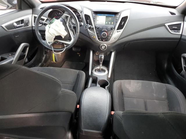  HYUNDAI VELOSTER 2017 Красный