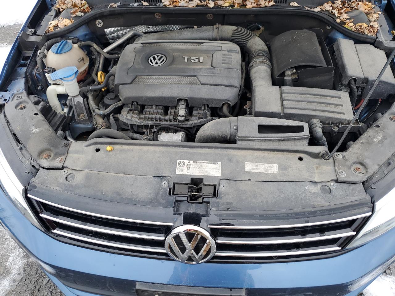 2016 Volkswagen Jetta - Image 12