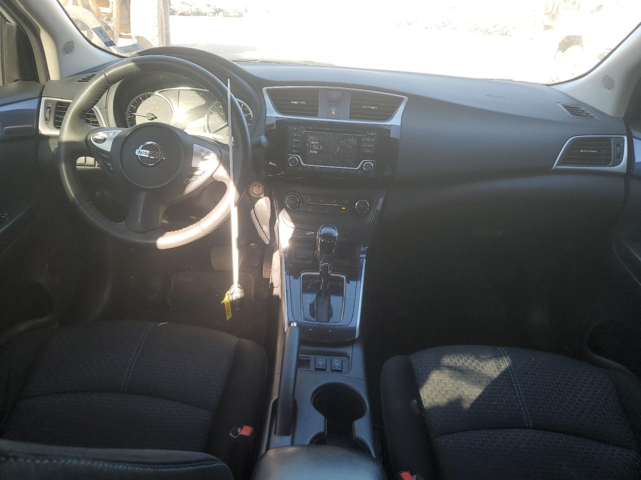 2017 Nissan Sentra - Image 8