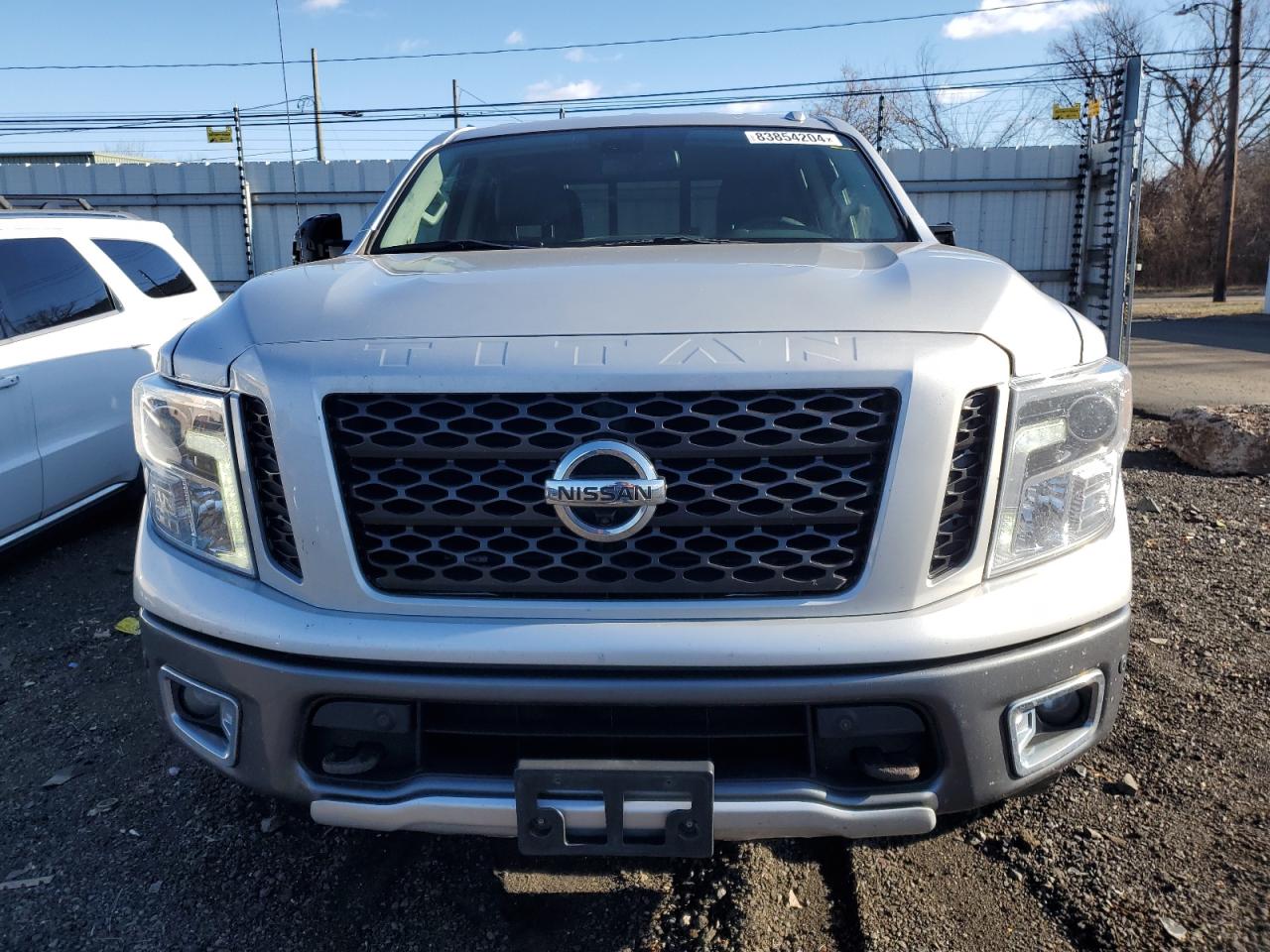 VIN 1N6AA1E57JN515459 2018 NISSAN TITAN no.5