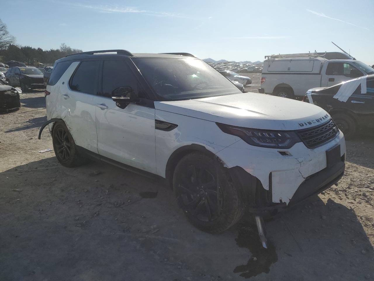 2020 Land Rover Discovery - Image 4
