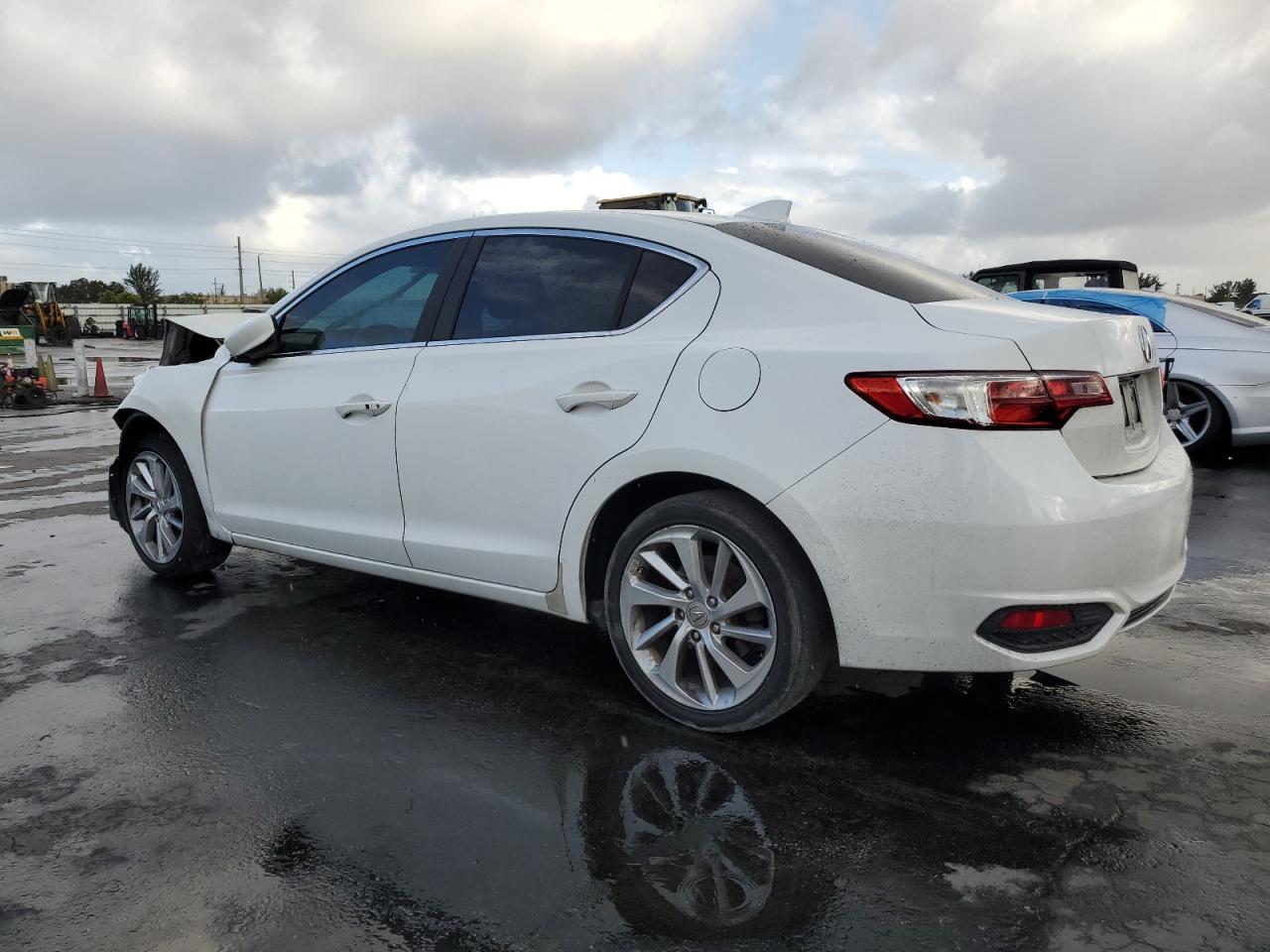 VIN 19UDE2F38GA020907 2016 ACURA ILX no.2