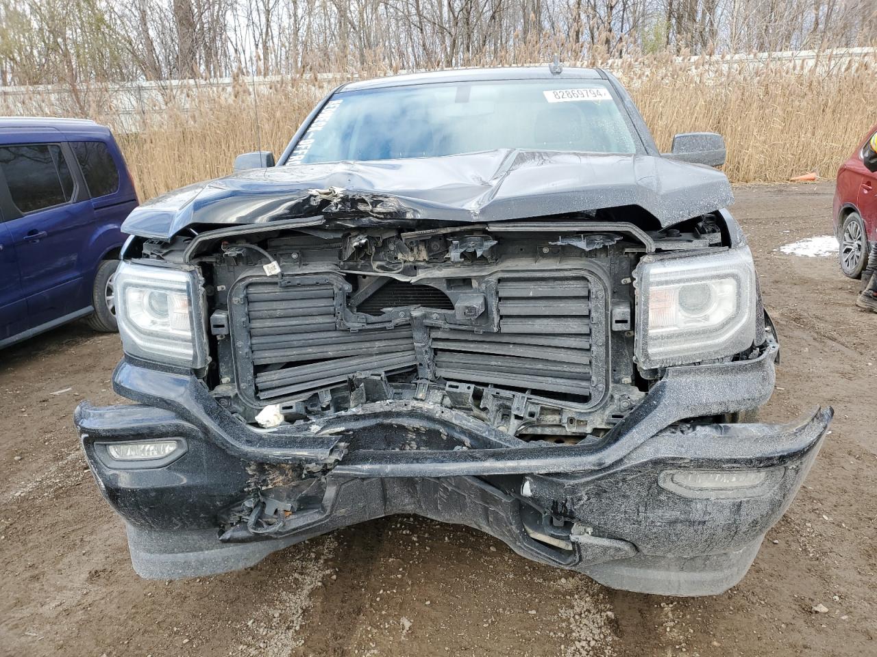 2018 GMC Sierra - Image 5