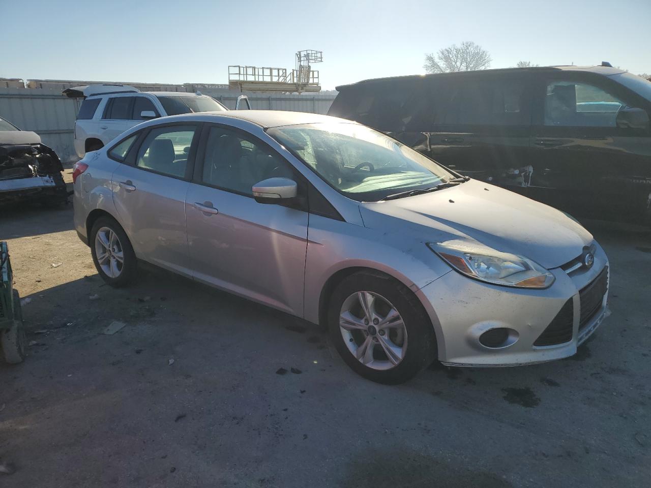 VIN 1FADP3F29EL430872 2014 FORD FOCUS no.4