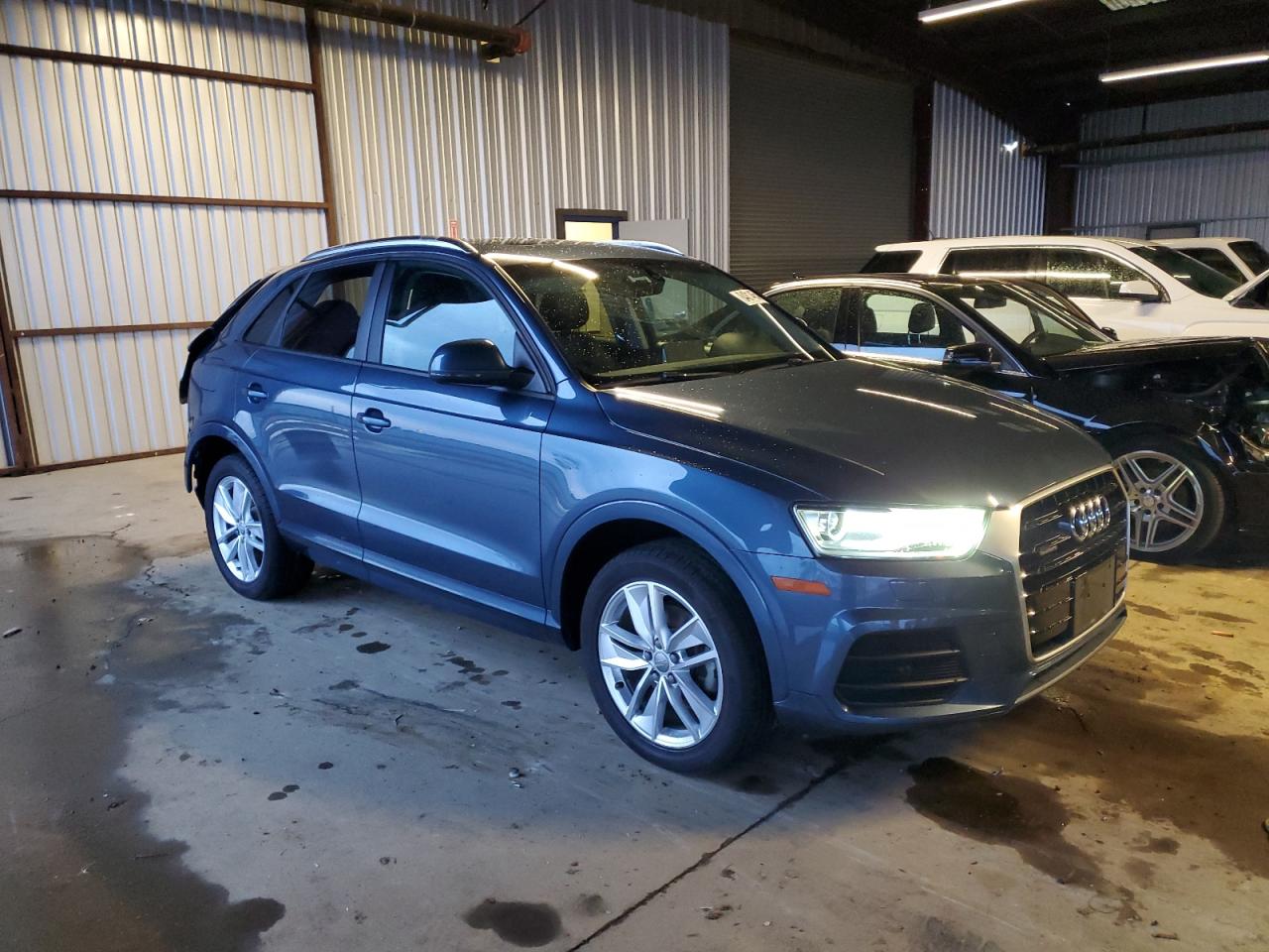 2017 Audi Q3 - Image 4