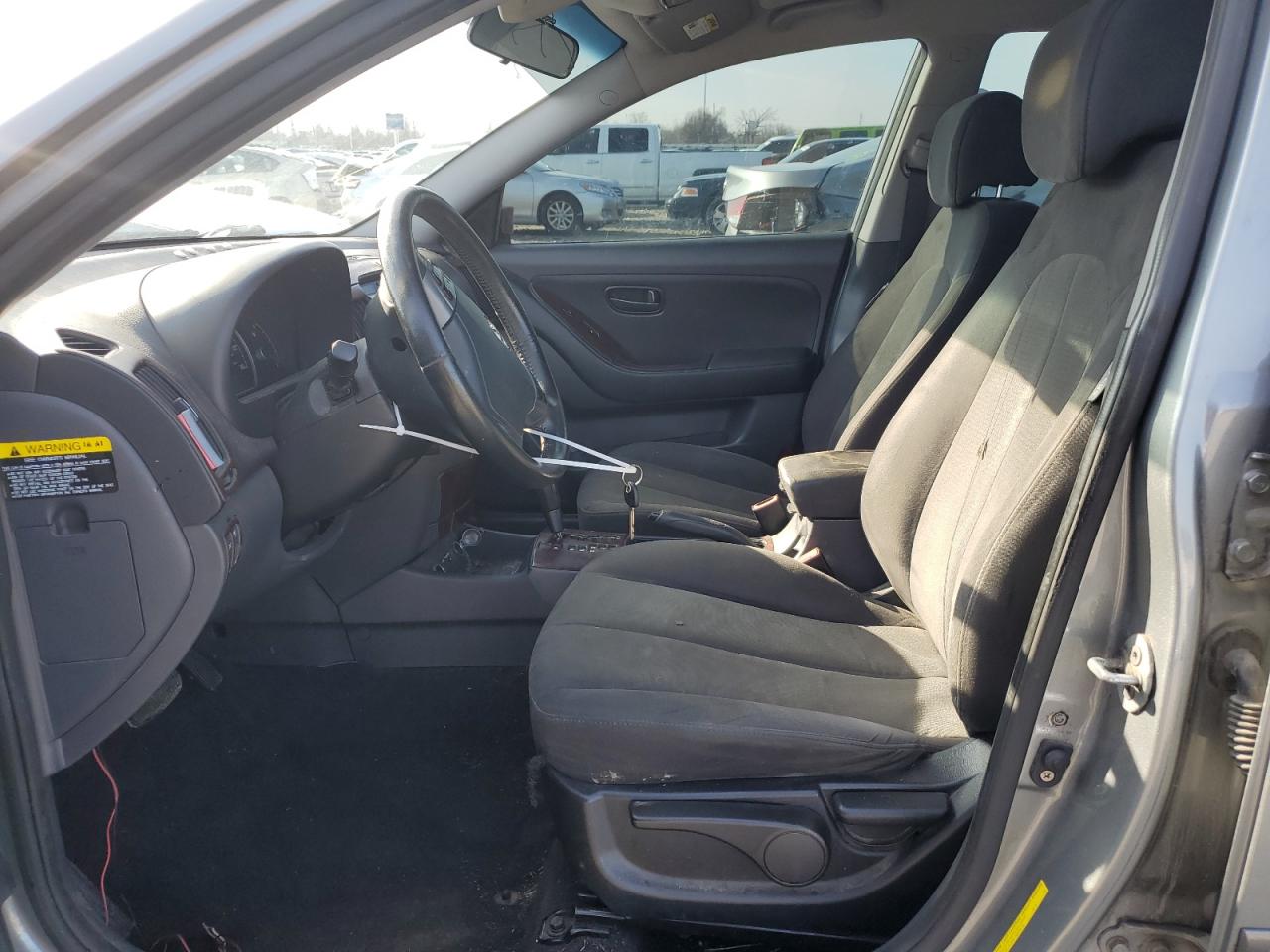 2009 Hyundai Elantra - Image 7