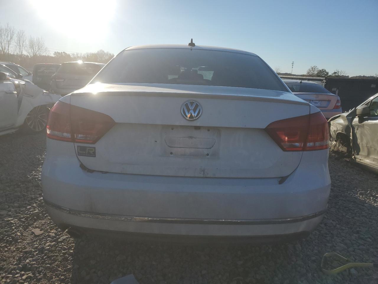 2015 Volkswagen Passat Sel VIN: 1VWCS7A35FC047909 Lot: 82879034