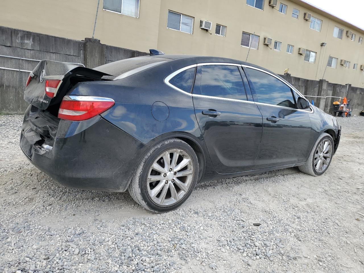 VIN 1G4PR5SK9F4210450 2015 BUICK VERANO no.3