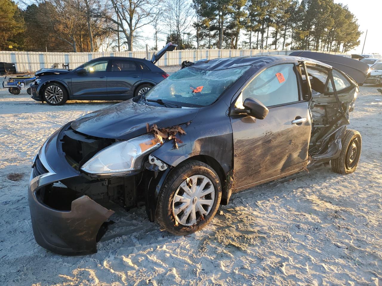 2015 Nissan Versa - Image 1