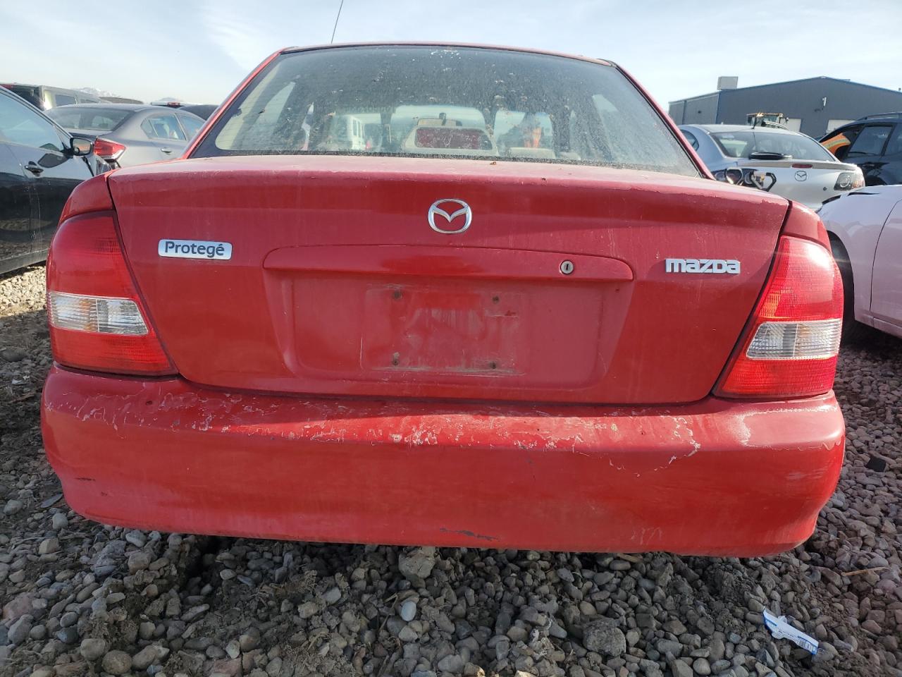2000 Mazda Protege Dx VIN: JM1BJ2225Y0309023 Lot: 85962334