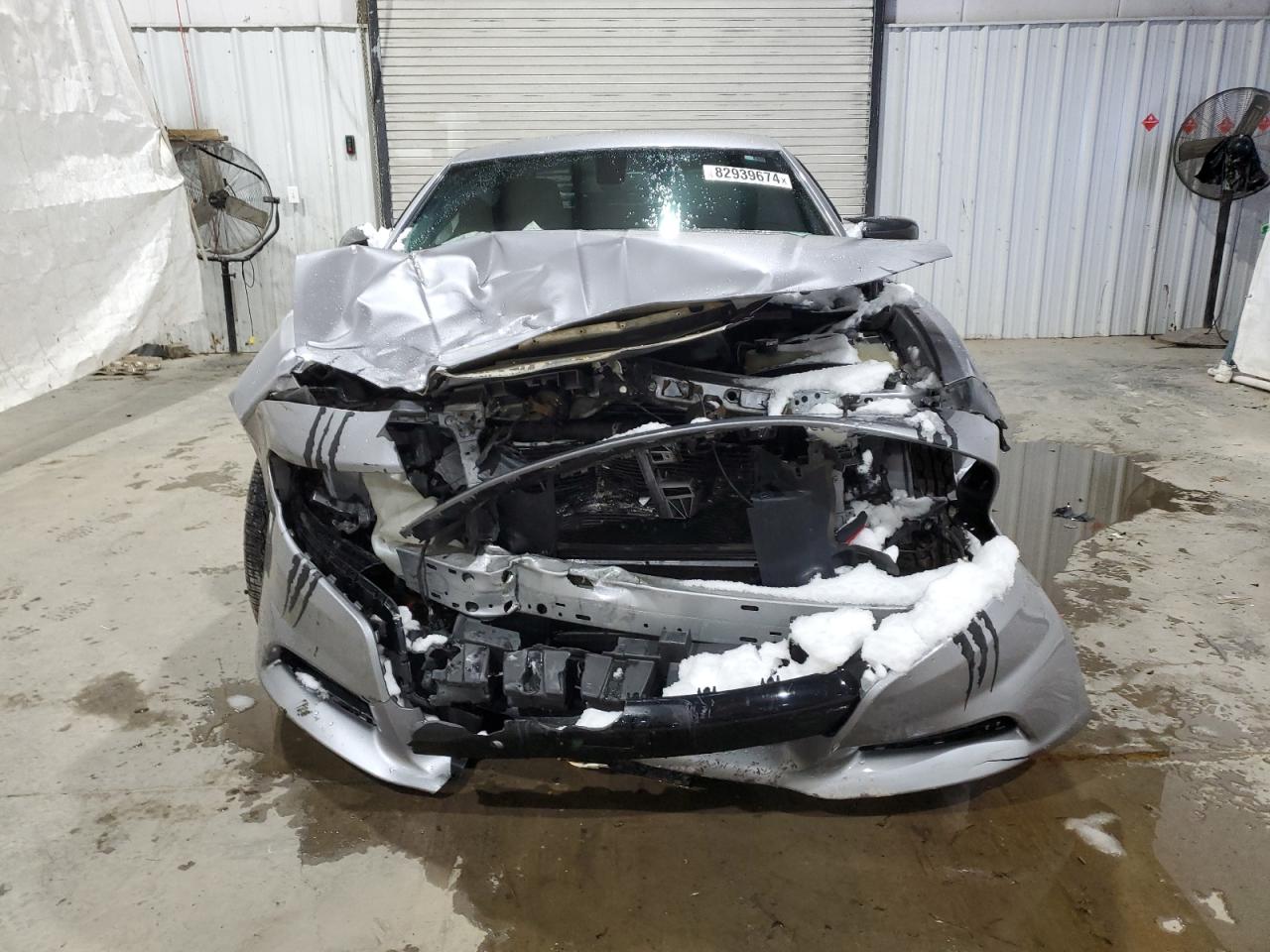 2018 Dodge Charger - Image 5